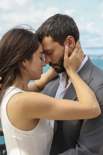 Постер к сериалу "Возможно любовь" #1353892