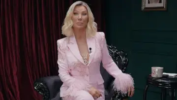 Задник к сериалу "Seda Sayan İle Bacıların Bacısı" #1554105
