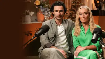 Задник к сериалу "Rivals: The Official Podcast" #1554466