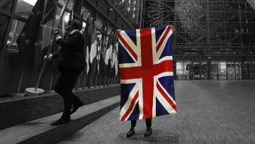 Задник к сериалу "Brexit: A Very British Civil War" #1512344