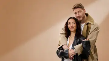 Задник к сериалу "Sus & Bendtner – Forever?" #1555412