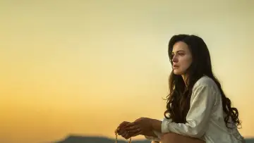 Clara de O Outro Lado do Paraíso постер