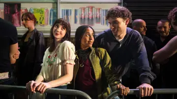 Задник к сериалу "It Gets Worse" #1668095
