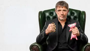 Задник к сериалу "Вор в загоне" #1844165
