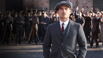 Задник к сериалу "Титаник: Кровь и сталь" #1751275
