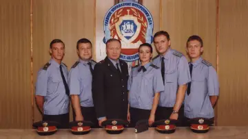Задник к сериалу "Улицы разбитых фонарей" #1539640