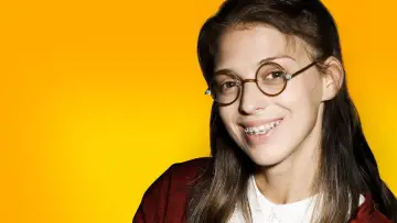Задник к сериалу "Not Born Beautiful" #1785014