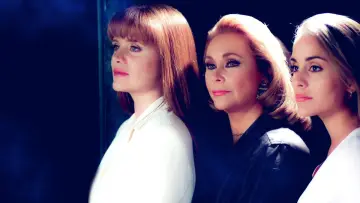 Задник к сериалу "Три женщины" #1546564