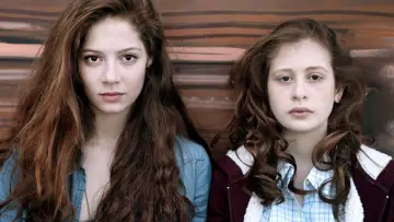 Задник к сериалу "На зов скорби" #1463948