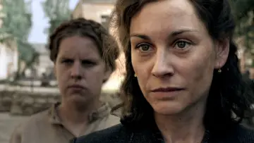 Задник к сериалу "Наши матери, наши отцы" #1442643