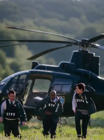 Постер к сериалу "Бруклин 9-9" #1518633