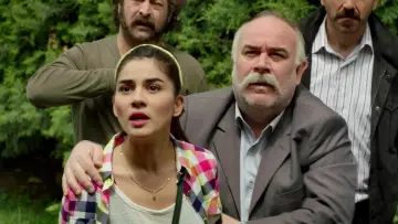 Задник к сериалу "Люби меня таким" #1435025
