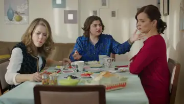 Задник к сериалу "Люби меня таким" #1435046