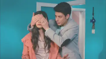 Задник к сериалу "Люби меня таким" #1435094