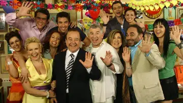 Задник к сериалу "Πενήντα Πενήντα (50 50)" #1392512