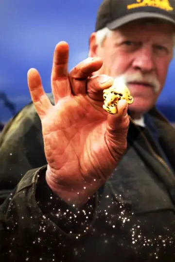 Постер к сериалу "Bering Sea Gold" #1492373