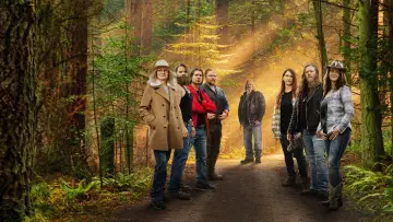 Задник к сериалу "Аляска: Семья из леса" #1427467