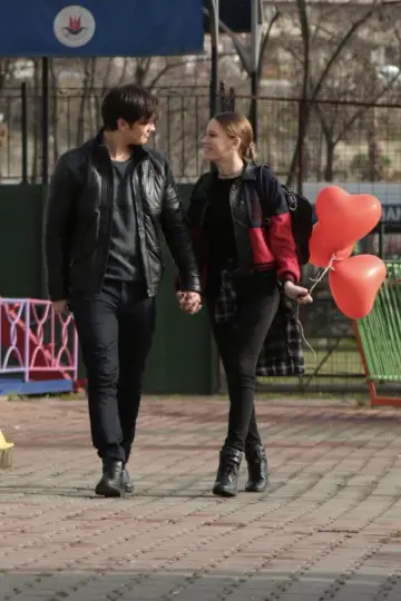 Постер к сериалу "Прилив" #1382407