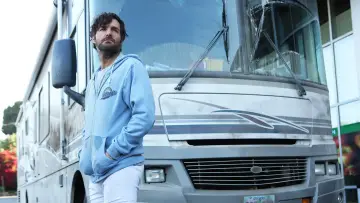 Задник к сериалу "Последний человек на Земле" #1371747