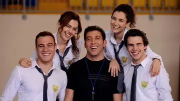 Задник к сериалу "В ожидании солнца" #1416798
