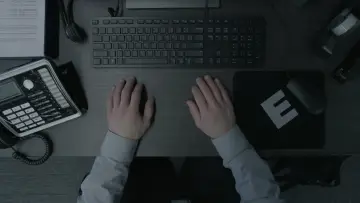 Задник к сериалу "Мистер Робот" #1302567