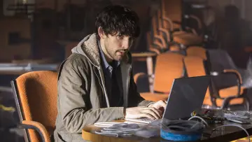 Задник к сериалу "Люди" #1377904