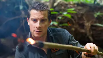 Задник к сериалу "Bear Grylls: Escape From Hell" #1470002
