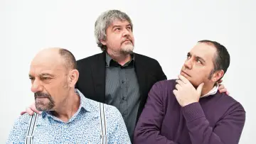 Задник к сериалу "Ilustres Ignorantes" #1403389