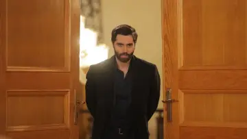 Задник к сериалу "Мафия не может править миром" #1357783