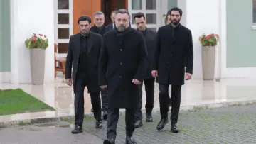 Задник к сериалу "Мафия не может править миром" #1357784