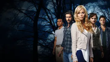 Задник к сериалу "Укушенная" #1465526