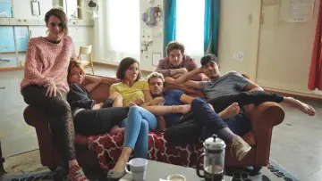 Задник к сериалу "Сожители" #1466346