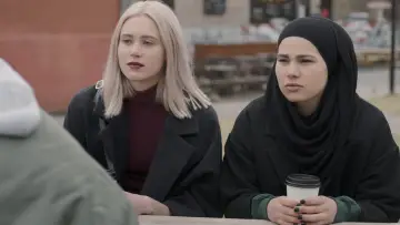 Задник к сериалу "Стыд" #1439884
