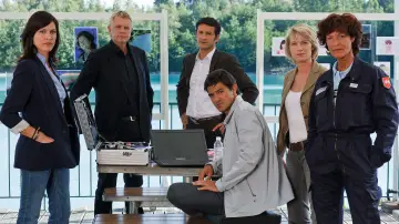 Задник к сериалу "Служба расследований" #1396474