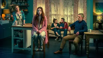 Задник к сериалу "Тринадцать" #1813121