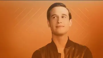 Задник к сериалу "Hollywood Medium with Tyler Henry" #1662923