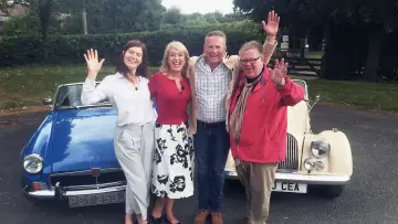 Задник к сериалу "Celebrity Antiques Road Trip" #1367644