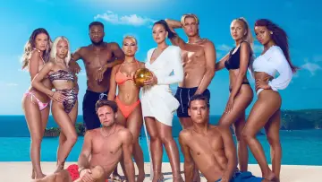 Задник к сериалу "Paradise Hotel" #1231590