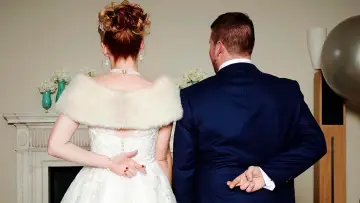 Задник к сериалу "Married at First Sight UK" #1559052