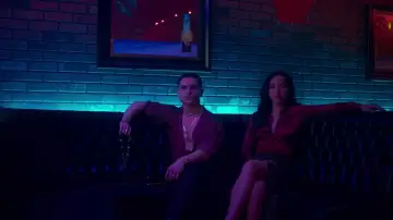 Задник к сериалу "Слишком стар, чтобы умереть молодым" #1786097