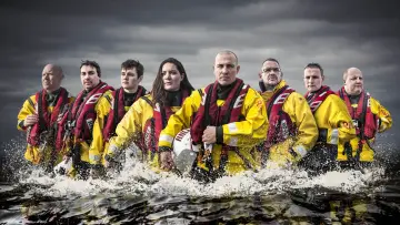 Задник к сериалу "Saving Lives at Sea" #1228166