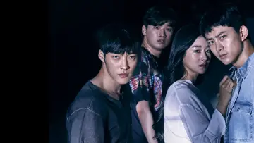 Задник к сериалу "Спаси меня" #1592135