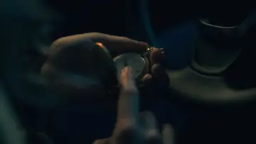 Задник к сериалу "Призрак дома на холме" #1351578