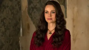 Задник к сериалу "Призрак дома на холме" #1351593