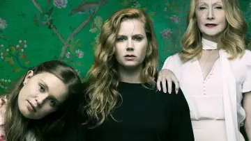 Задник к сериалу "Острые предметы" #1401456
