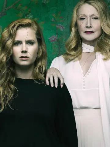 Постер к сериалу "Острые предметы" #1401490