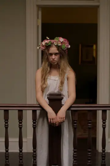 Постер к сериалу "Острые предметы" #1714890