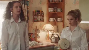 Задник к сериалу "Девчонки из Дерри" #1428064