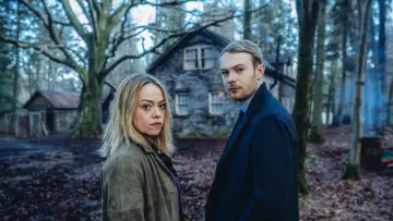 Задник к сериалу "Скрытый" #1543546