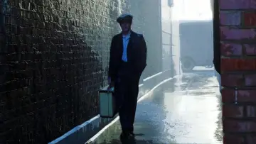 Задник к сериалу "Двадцать тысяч улиц под небом" #1809600